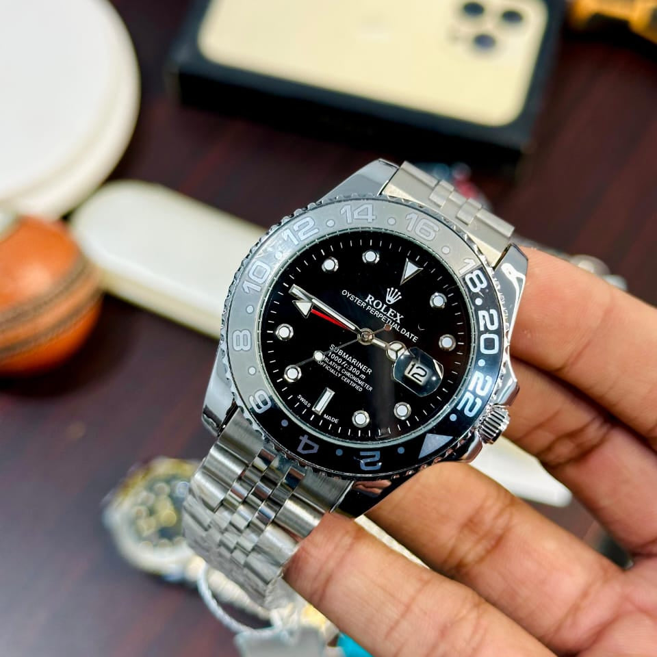 Rolex Watch Elegant Design Luxury Timepiece With Stylish Appearance And Reliable Performance For Everyday Wear - Silver Black Tone