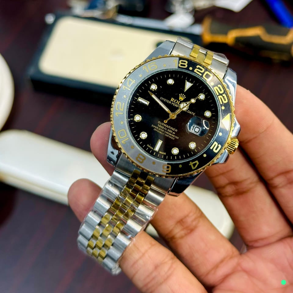 Rolex Watch Elegant Design Luxury Timepiece With Stylish Appearance And Reliable Performance For Everyday Wear - Silver Black Tone